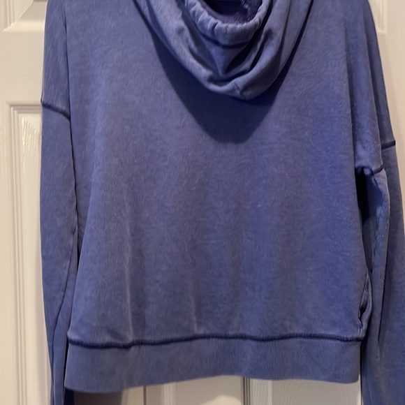 Pink love hoody sweatshirt , size xtra small - Picture 7 of 7